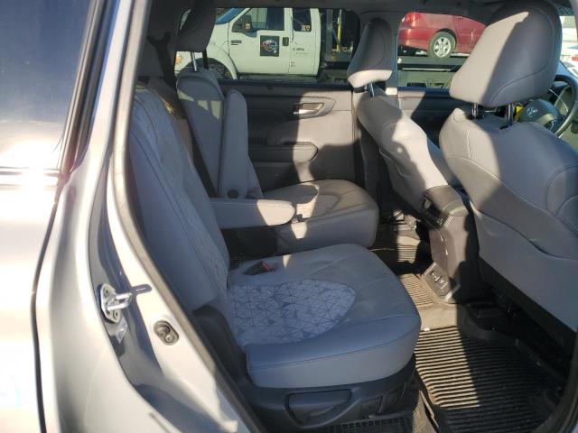 Photo 11 from auction – 2022 TOYOTA HIGHLANDER with VIN 5TDABRCH7NS541331