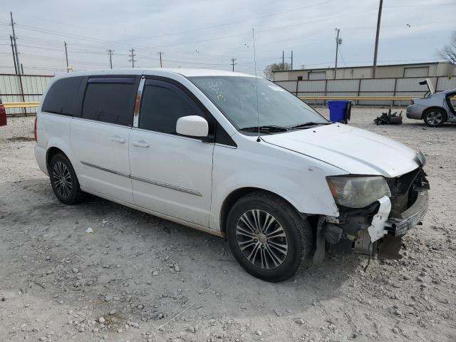 Photo 4 from auction – 2014 CHRYSLER TOWN & COU with VIN 2C4RC1HG3ER203922