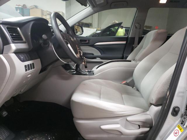 Photo 7 from auction – 2019 TOYOTA HIGHLANDER with VIN 5TDBZRFH8KS932673
