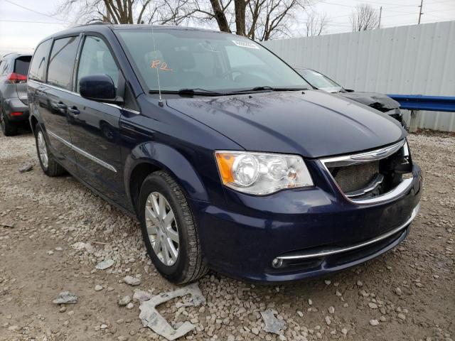 Photo 4 from auction – 2015 CHRYSLER TOWN & COU with VIN 2C4RC1BG3FR715254