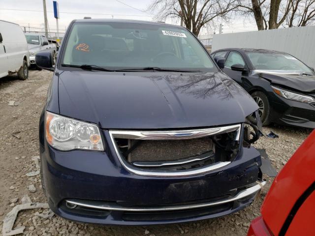 Photo 5 from auction – 2015 CHRYSLER TOWN & COU with VIN 2C4RC1BG3FR715254