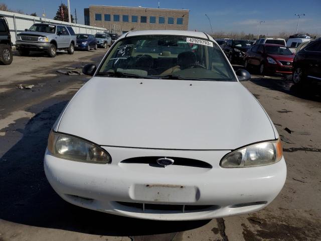 Photo 5 from auction – 2000 FORD ESCORT with VIN 3FAFP13P9YR233915