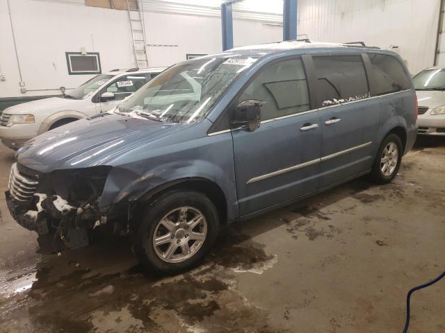 CHRYSLER TOWN & COU 2011 with VIN 2A4RR5DG7BR771575 - Photo from auction