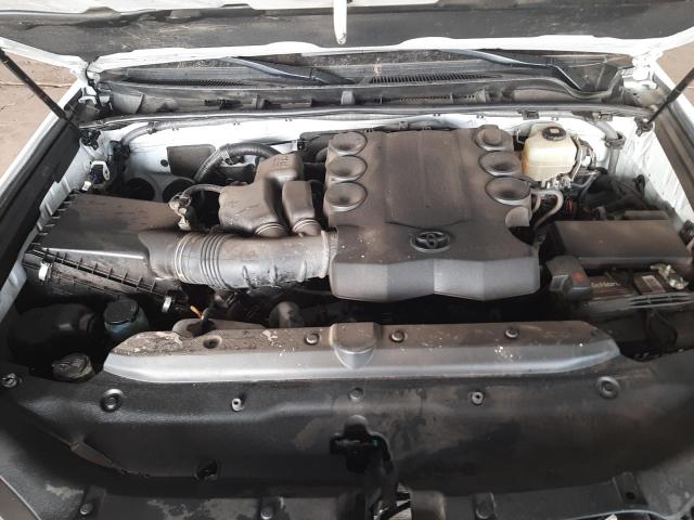 Photo 11 from auction – 2017 TOYOTA 4RUNNER SR with VIN JTEBU5JR4H5482618