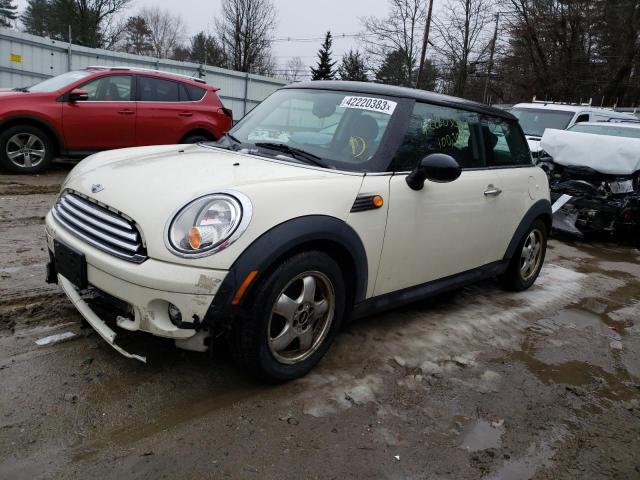 MINI COOPER 2010 with VIN WMWMF3C57ATZ66853 - Photo from auction