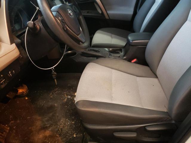Photo 7 from auction – 2014 TOYOTA RAV4 LE with VIN JTMBFREV2EJ001958