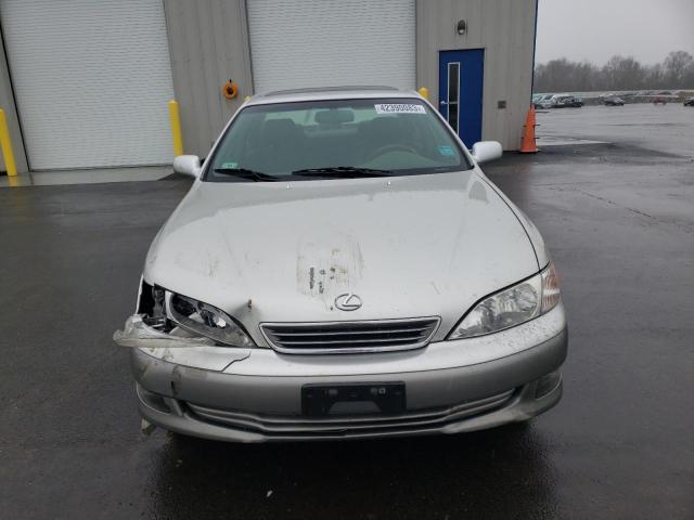 Photo 5 from auction – 2001 LEXUS ES 300 with VIN JT8BF28G010290714