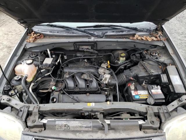 Photo 12 from auction – 2002 FORD ESCAPE XLT with VIN 1FMYU04192KB45132