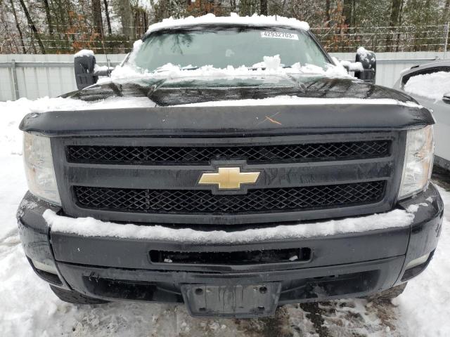 Photo 5 from auction – 2011 CHEVROLET SILVERADO with VIN 1GCNKSE05BZ372971