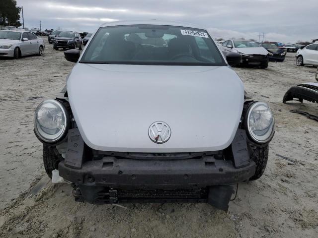 Photo 5 from auction – 2014 VOLKSWAGEN BEETLE with VIN 3VWF17AT2EM642875