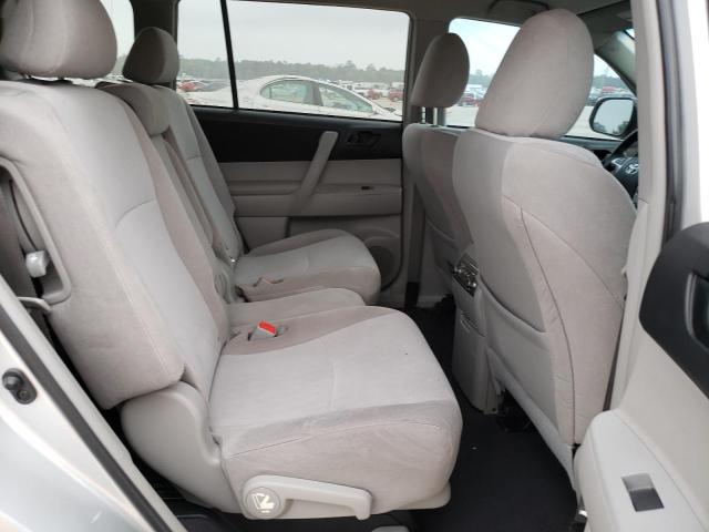 Photo 11 from auction – 2013 TOYOTA HIGHLANDER with VIN 5TDZA3EH3DS040659