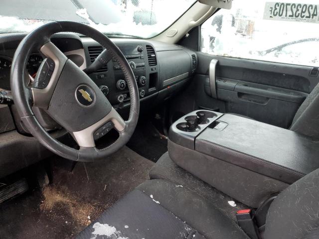 Photo 8 from auction – 2011 CHEVROLET SILVERADO with VIN 1GCNKSE05BZ372971