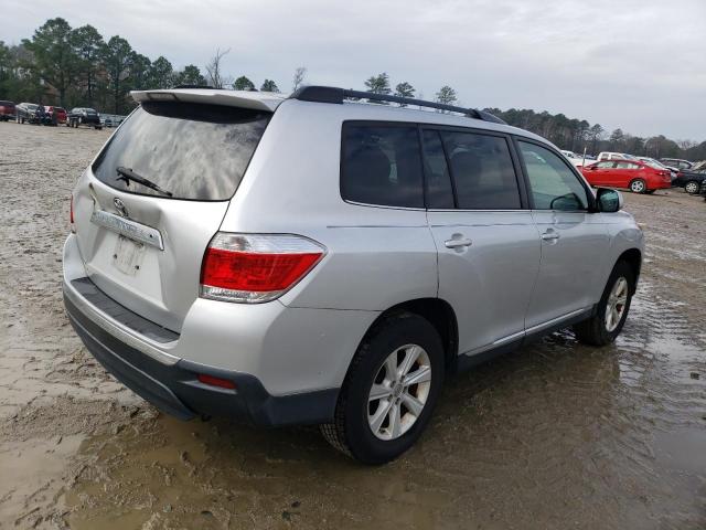 Photo 3 from auction – 2012 TOYOTA HIGHLANDER with VIN 5TDZK3EH1CS072537