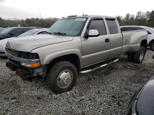 CHEVROLET SILVERADO 2001 with VIN 1GCJC39UX1E262888 - Photo from auction