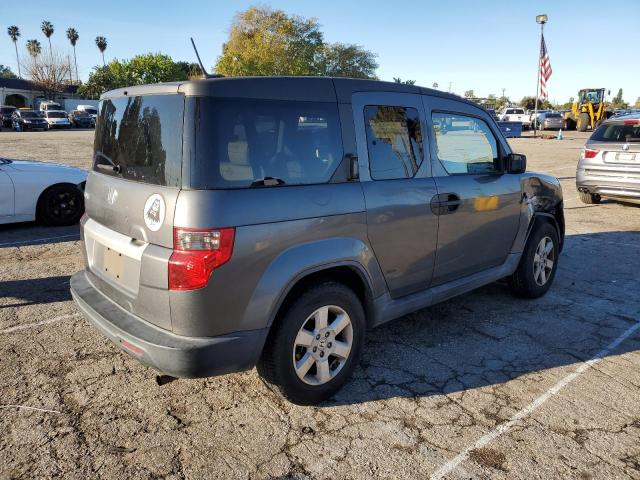 Photo 3 from auction – 2011 HONDA ELEMENT EX with VIN 5J6YH1H77BL003864