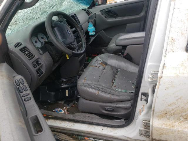 صورة رقم 7 من المزاد - 2002 FORD ESCAPE XLT مع VIN 1FMCU031X2KD51958