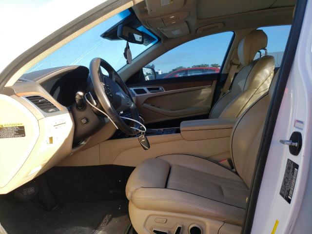 Photo 7 from auction – 2015 HYUNDAI GENESIS 5. with VIN KMHGN4JF3FU050690