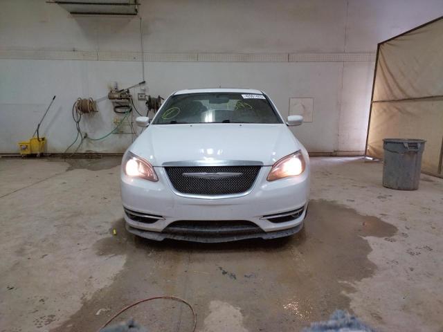 Photo 5 from auction – 2014 CHRYSLER 200 LIMITE with VIN 1C3CCBCG9EN176911