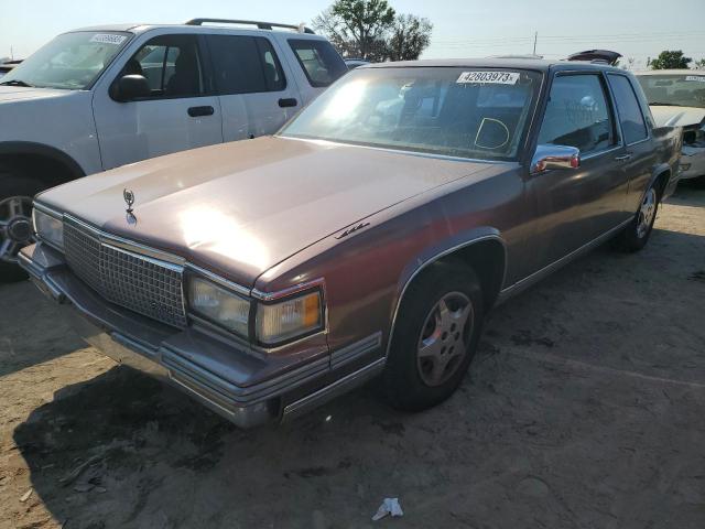 CADILLAC DEVILLE 1988 مع رقم تعريف المركبة 1G6CD1157J4276061 - صورة من المزاد
