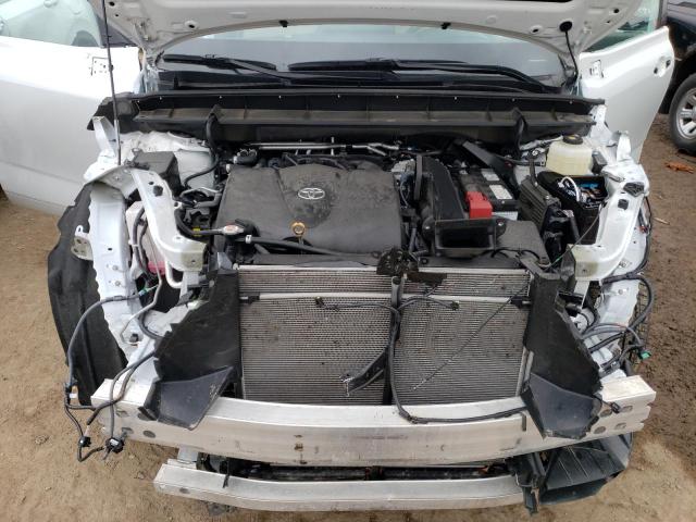 Photo 11 from auction – 2022 TOYOTA HIGHLANDER with VIN 5TDHZRBH4NS206961