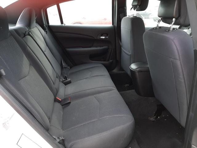 Photo 10 from auction – 2014 CHRYSLER 200 LX with VIN 1C3CCBAB3EN238018