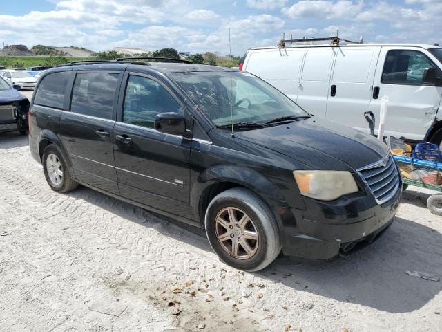 Photo 4 from auction – 2008 CHRYSLER TOWN & COU with VIN 2A8HR54P28R828476