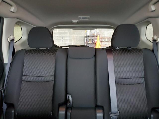 Zdjęcie 10 z aukcji – 2017 NISSAN ROGUE S z VIN KNMAT2MT1HP572452