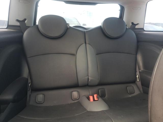 Photo 10 from auction – 2009 MINI COOPER S with VIN WMWMF73579TT94301