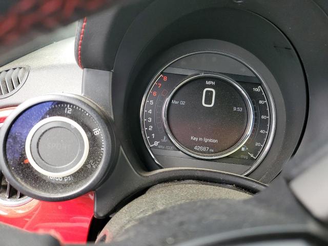 Photo 9 from auction – 2017 FIAT 500 ABARTH with VIN 3C3CFFFH9HT682553