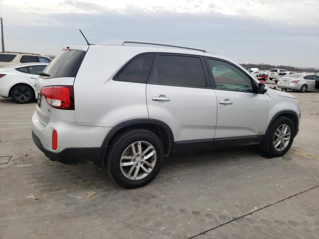 Photo 3 from auction – 2015 KIA SORENTO LX with VIN 5XYKTDA79FG598675