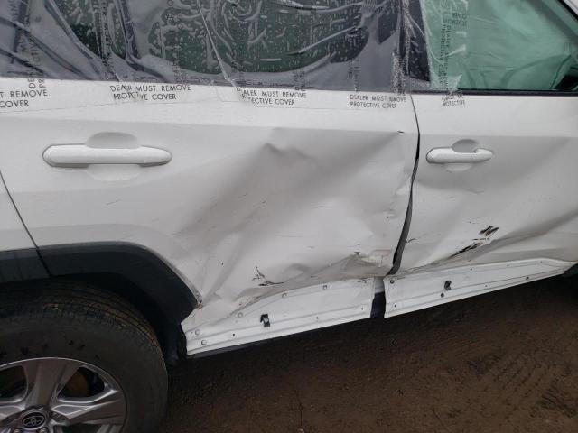 Photo 11 from auction – 2022 TOYOTA RAV4 XLE with VIN 2T3W1RFVXNW203219