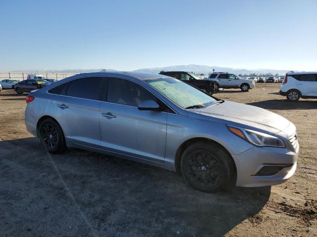 Photo 4 from auction – 2017 HYUNDAI SONATA SE with VIN 5NPE24AF0HH579208