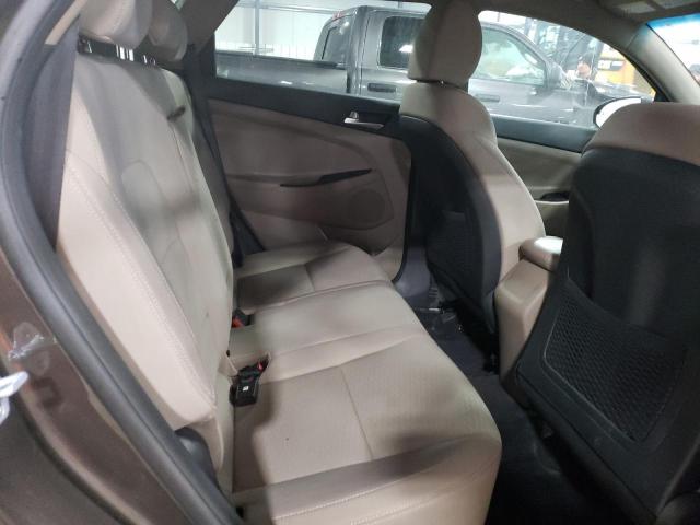 Photo 11 from auction – 2019 HYUNDAI TUCSON SE with VIN KM8J2CA40KU052916