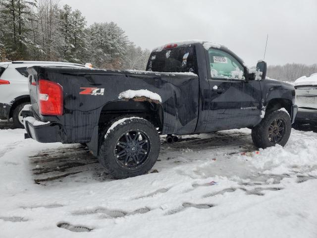 Photo 3 from auction – 2011 CHEVROLET SILVERADO with VIN 1GCNKSE05BZ372971