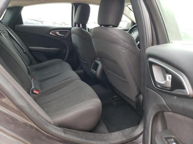 Photo 10 from auction – 2016 CHRYSLER 200 LIMITE with VIN 1C3CCCAB0GN102597