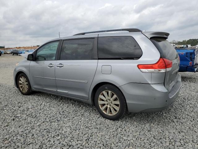 Photo 2 from auction – 2012 TOYOTA SIENNA XLE with VIN 5TDYK3DC5CS182962