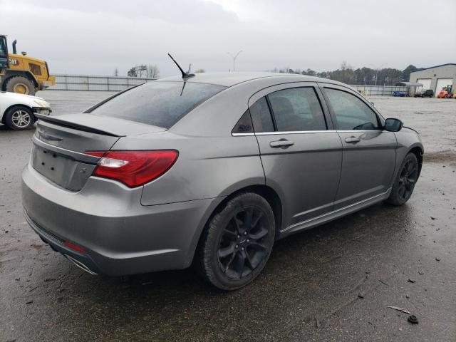 Photo 3 from auction – 2013 CHRYSLER 200 LIMITE with VIN 1C3CCBCGXDN719617
