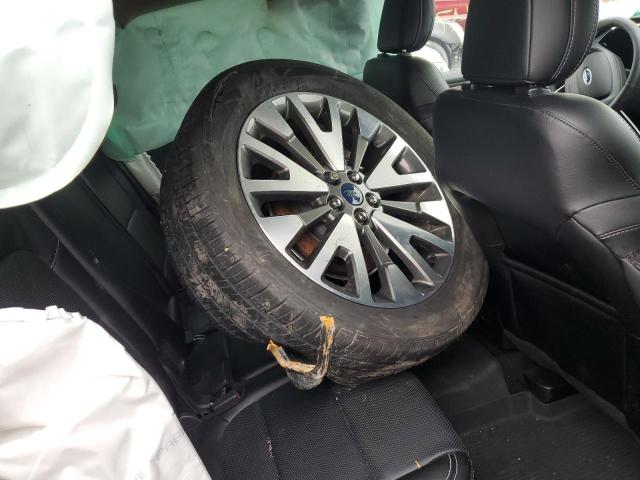 Photo 12 from auction – 2020 FORD ESCAPE TIT with VIN 1FMCU9J92LUA01016