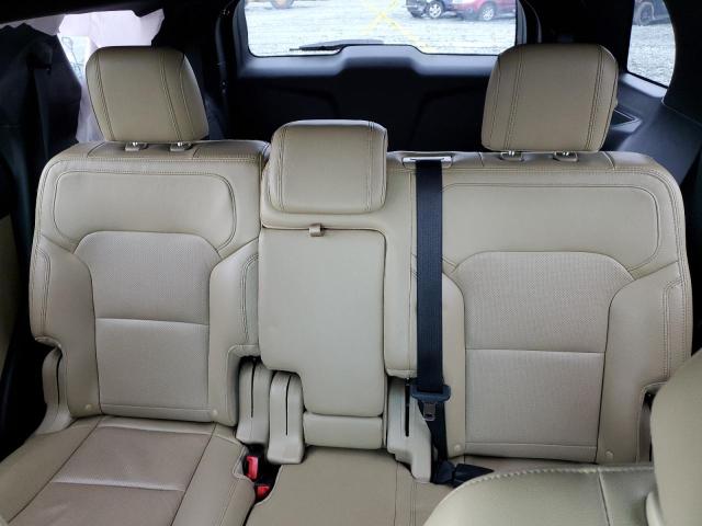Photo 10 from auction – 2016 FORD EXPLORER L with VIN 1FM5K7F83GGC06447