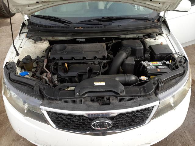 Photo 11 from auction – 2012 KIA FORTE LX with VIN KNAFT4A28C5504776