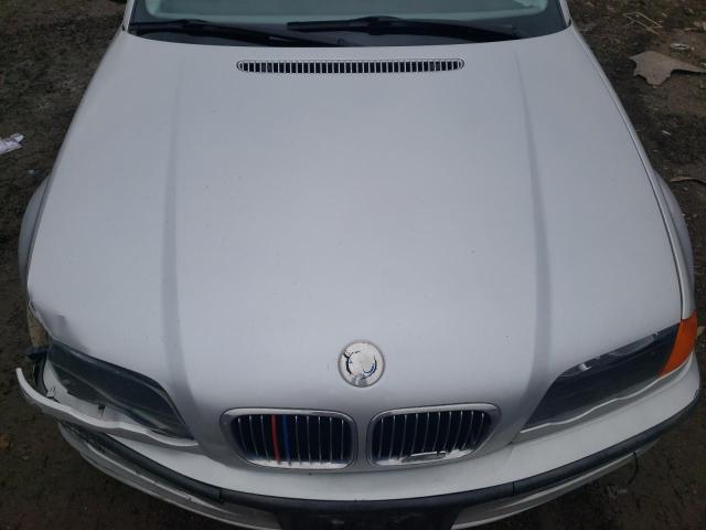 Photo 11 from auction – 2000 BMW 328 I with VIN WBAAM5347YFR21190
