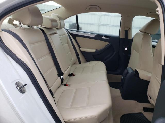 Photo 10 from auction – 2014 VOLKSWAGEN JETTA SE with VIN 3VWD17AJ2EM404188
