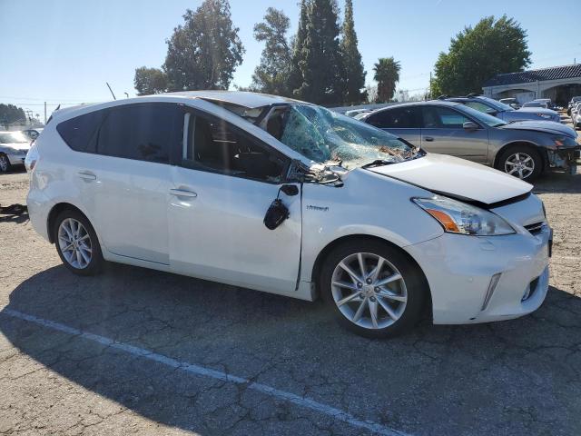 Photo 4 from auction – 2013 TOYOTA PRIUS V with VIN JTDZN3EU1D3222542