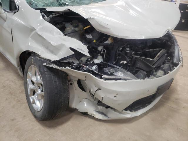 Photo 9 from auction – 2017 CHRYSLER PACIFICA L with VIN 2C4RC1GG9HR603148