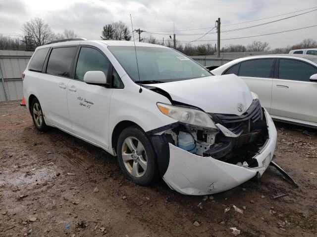 Photo 4 from auction – 2011 TOYOTA SIENNA LE with VIN 5TDKK3DC2BS024177