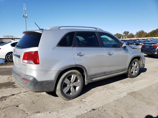 Photo 3 from auction – 2012 KIA SORENTO EX with VIN 5XYKUDA28CG210736