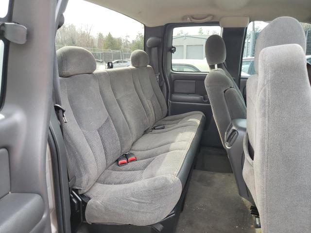 Photo 10 from auction – 2004 CHEVROLET SILVERADO with VIN 2GCEK19T241123540