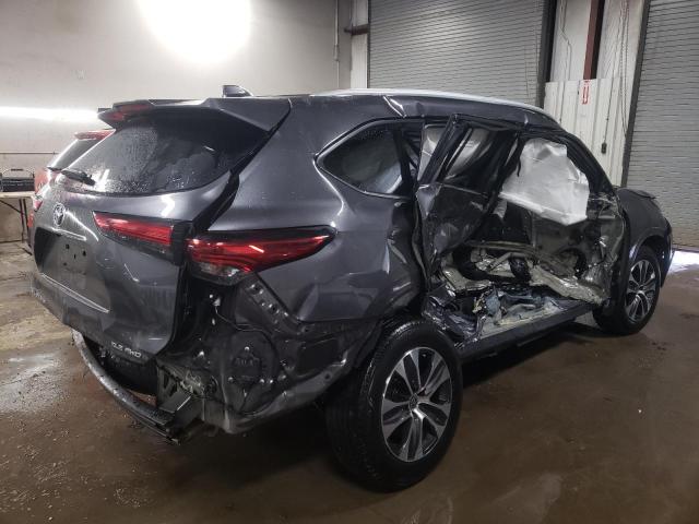 Photo 3 from auction – 2022 TOYOTA HIGHLANDER with VIN 5TDGZRBH1NS185613