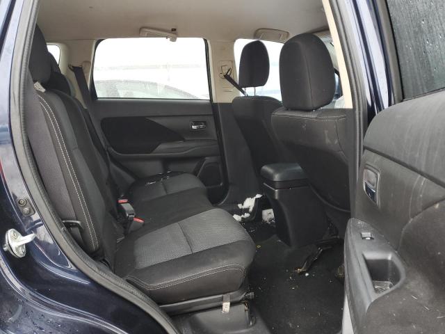 Photo 11 from auction – 2018 MITSUBISHI OUTLANDER with VIN JA4AZ3A38JJ001262