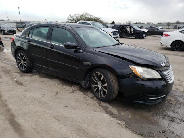 Photo 4 from auction – 2013 CHRYSLER 200 TOURIN with VIN 1C3CCBBG4DN660100